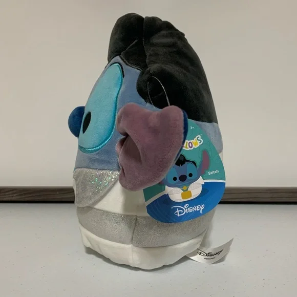 Disney Elvis Stitch 8” Squishmallow-NWT